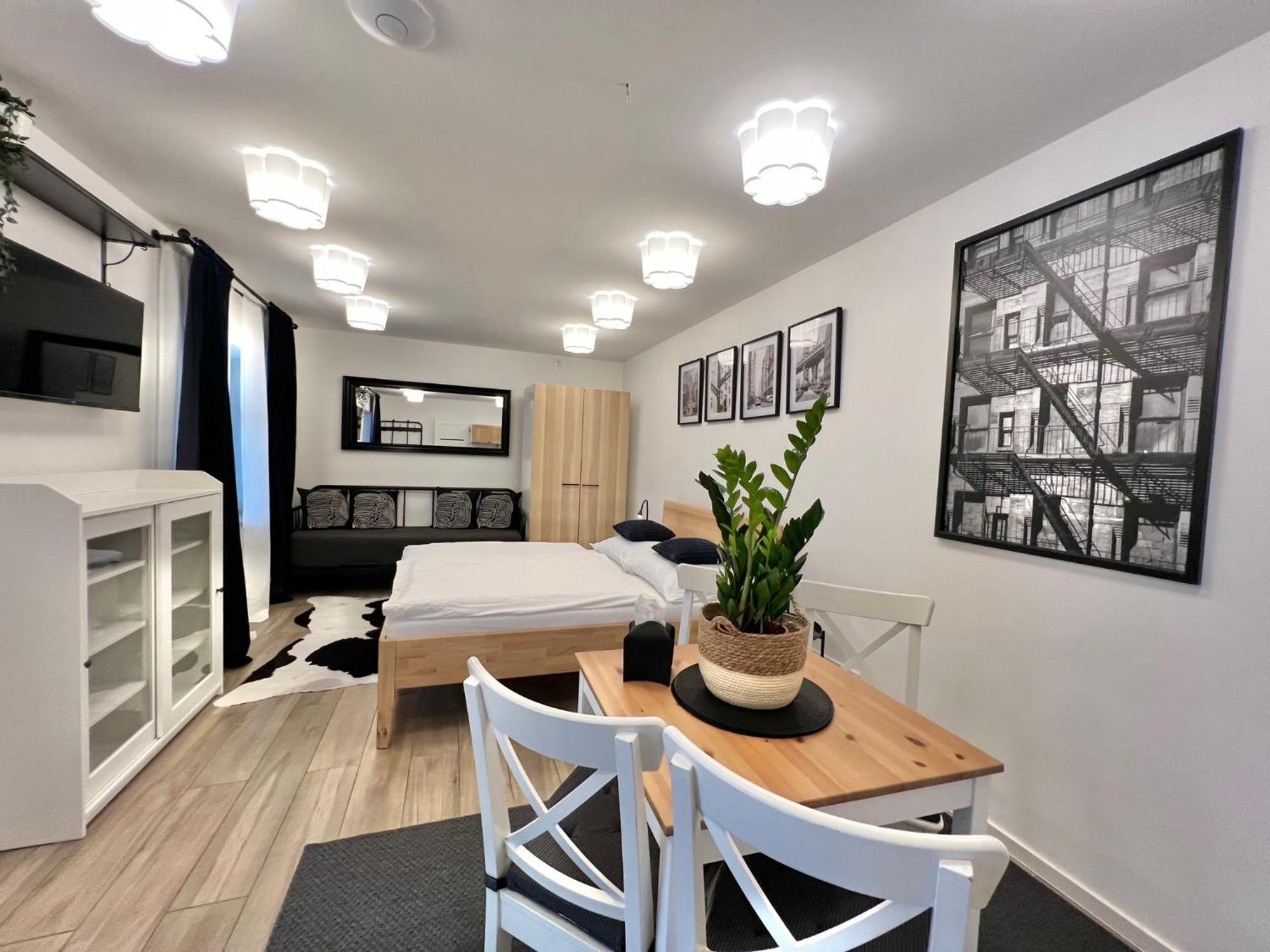 Benesov nad Ploucnici Apartmany Benesov מראה חיצוני תמונה