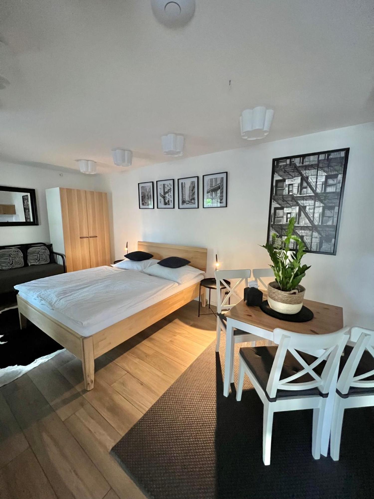 Benesov nad Ploucnici Apartmany Benesov מראה חיצוני תמונה
